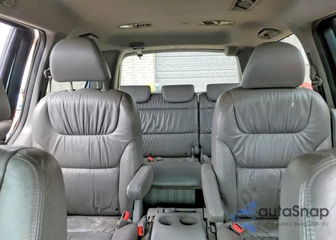 2009 Honda Odyssey Touring z USA, uszkodzony, nr VIN 5FNRL38929B016010